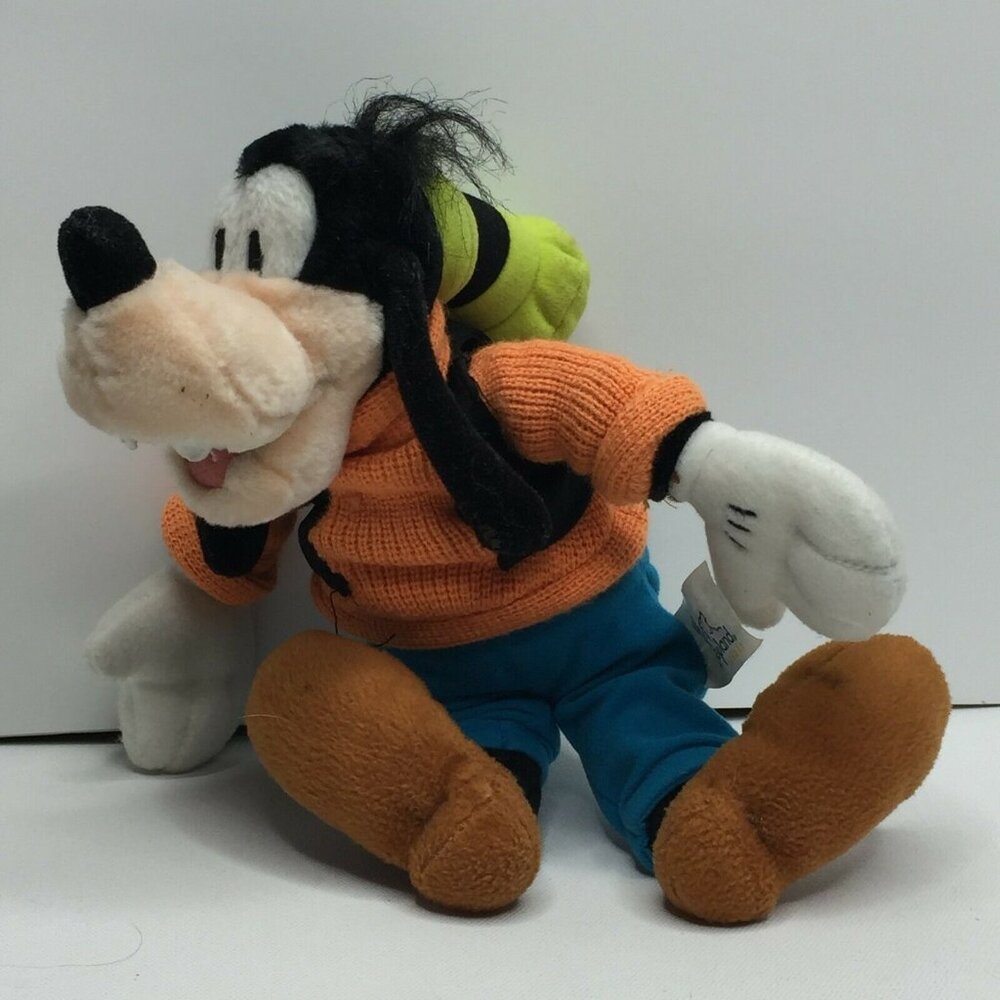 Disneyland Goofy 10" Bean Bag Plush Walt Disney Theme Park Resort Exclusive